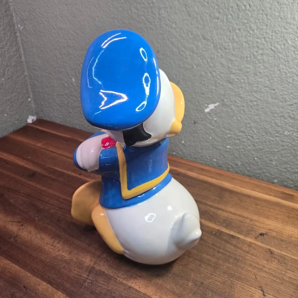 Walt Disney Treasure Craft Ceramic Donald Duck Collectible Cookie Jar Retired